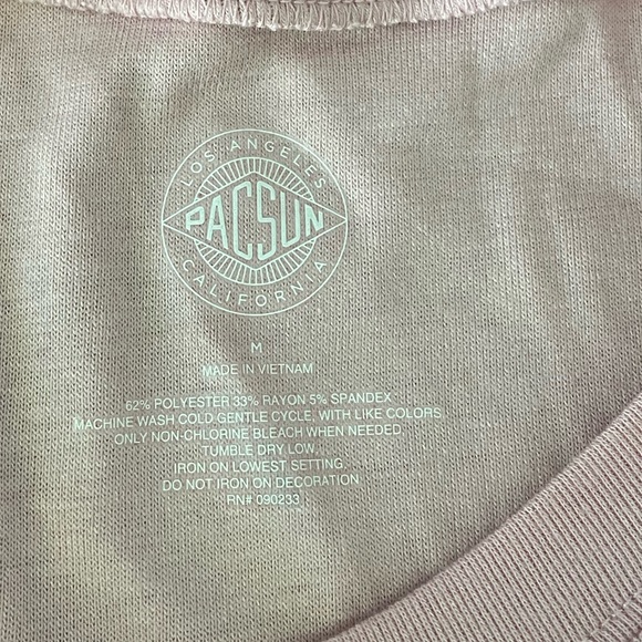 NWT PACSUN arch raglan crop t-shirt. Color: Pink | Size: Medium - Picture 4 of 6